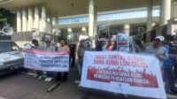 Aksi Pertasib Di Kejagung Aksi Pertasib Di Kejagung